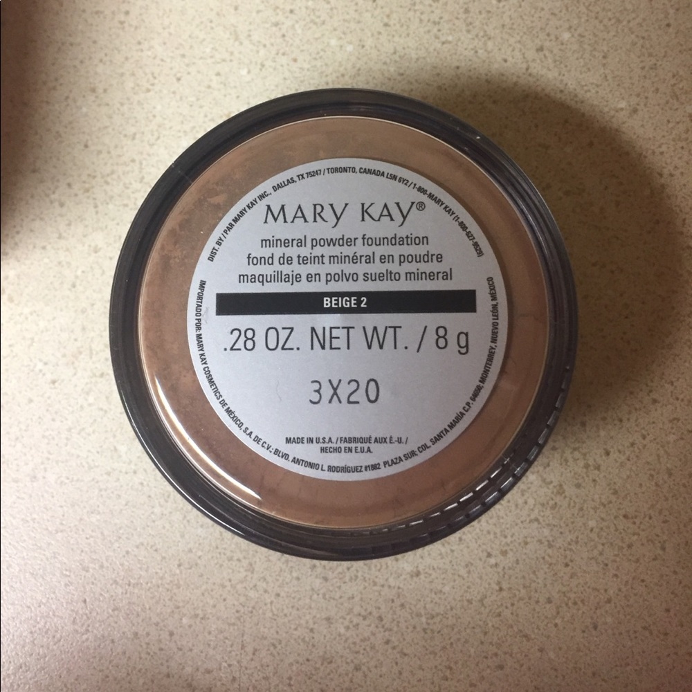 Mineral powder foundation beige2