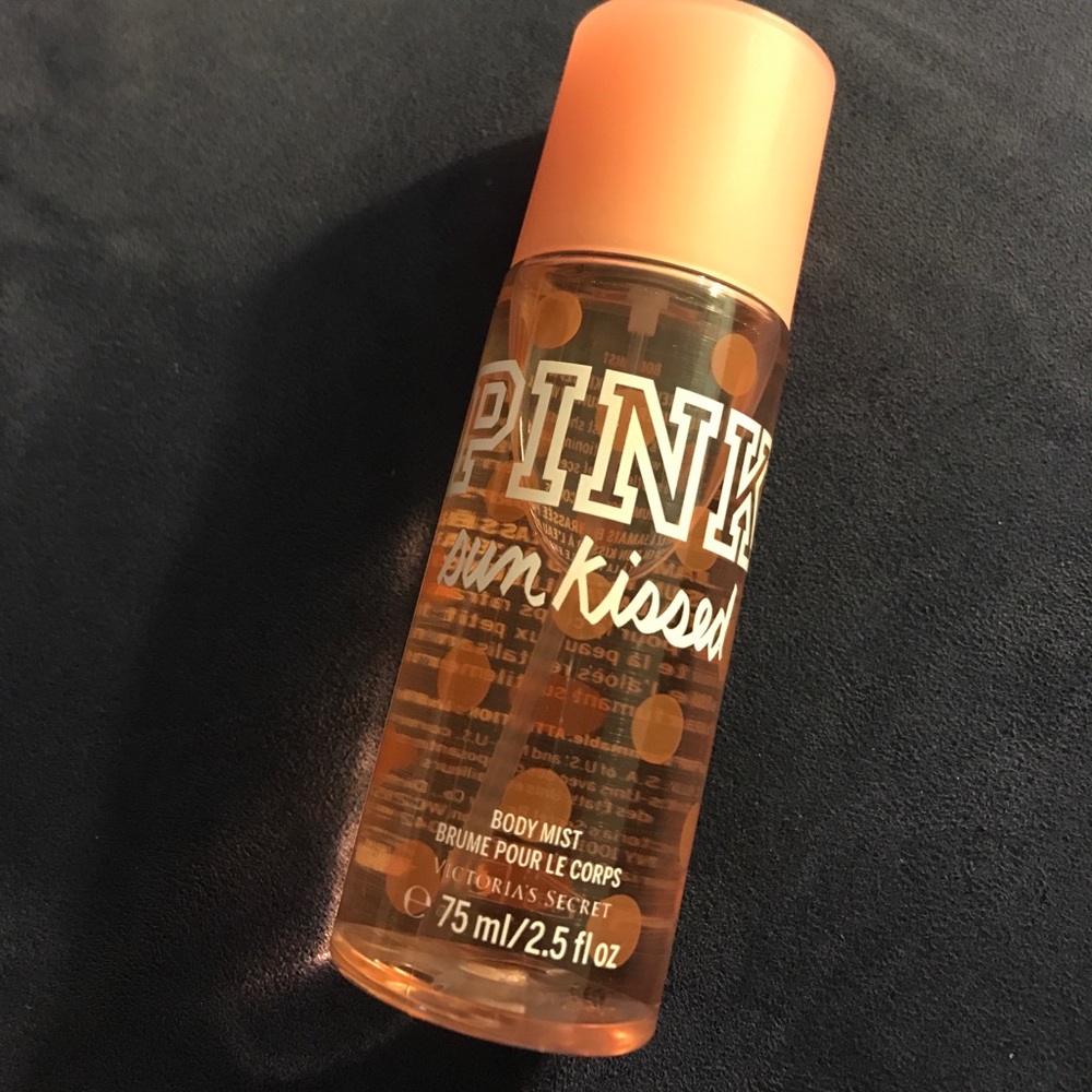 VS Pink Sunkissed travel size body mist