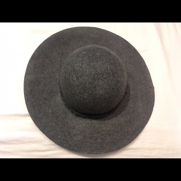 Gray wool hat - Picture 2 of 2