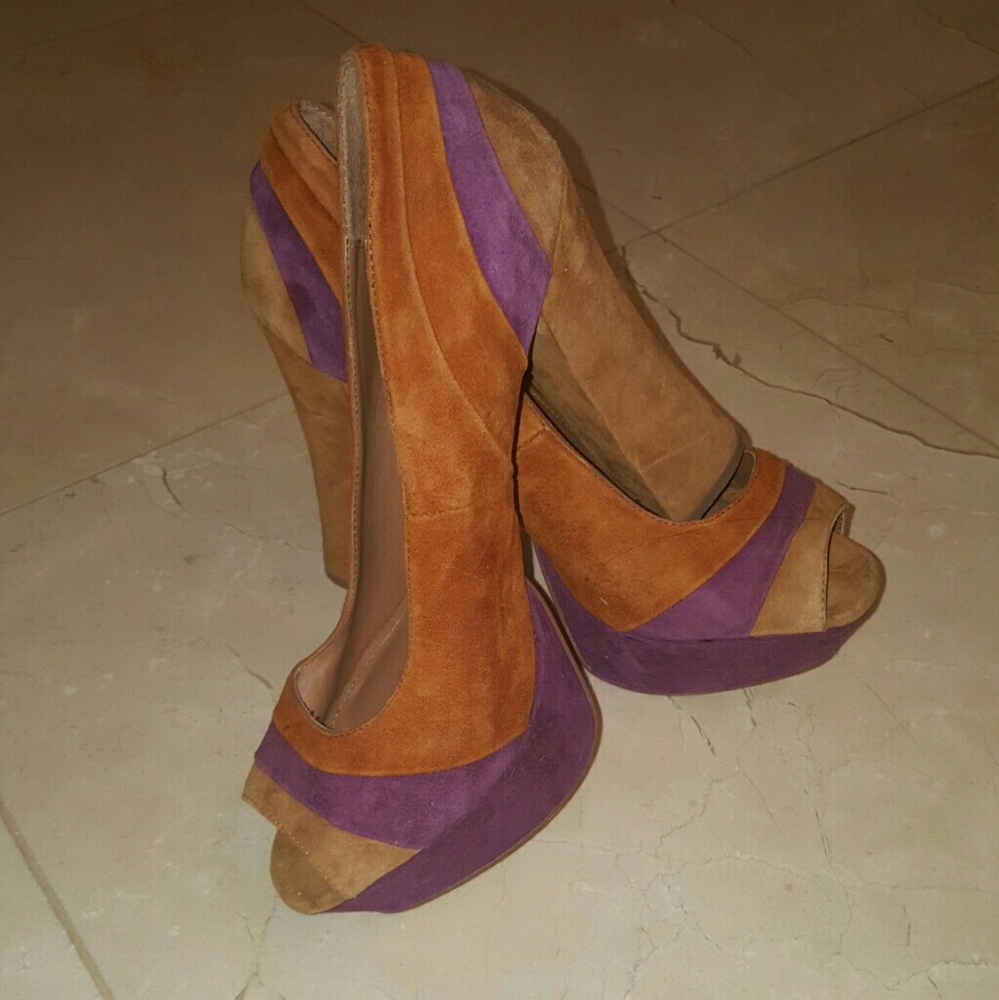 Steve Madden Suede Wedged Platforms