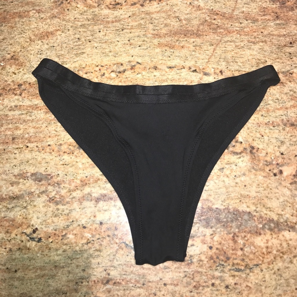H&M bikini bottom