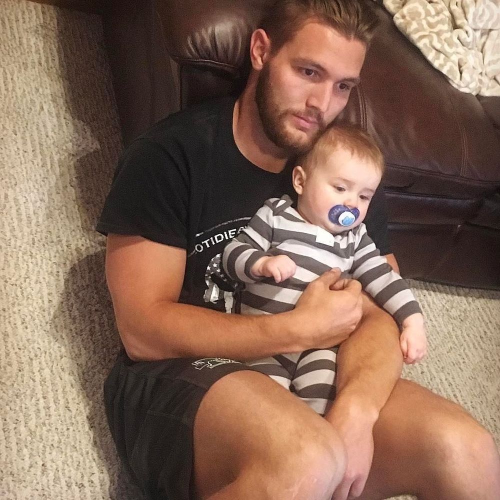 Meet your Posher, Derek