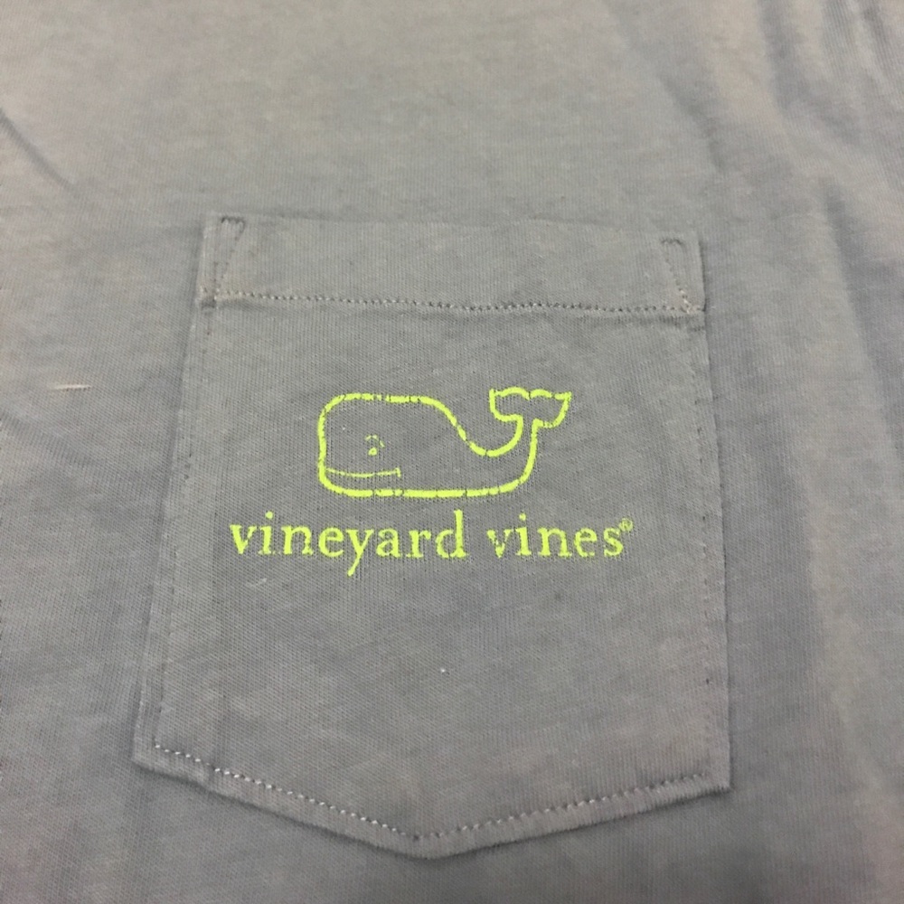 Vineyard Vines long sleeve t shirt