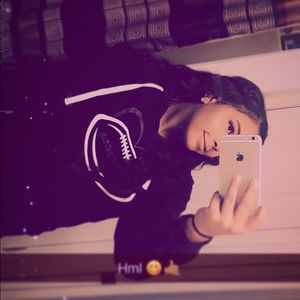 Meet your Posher, Jade