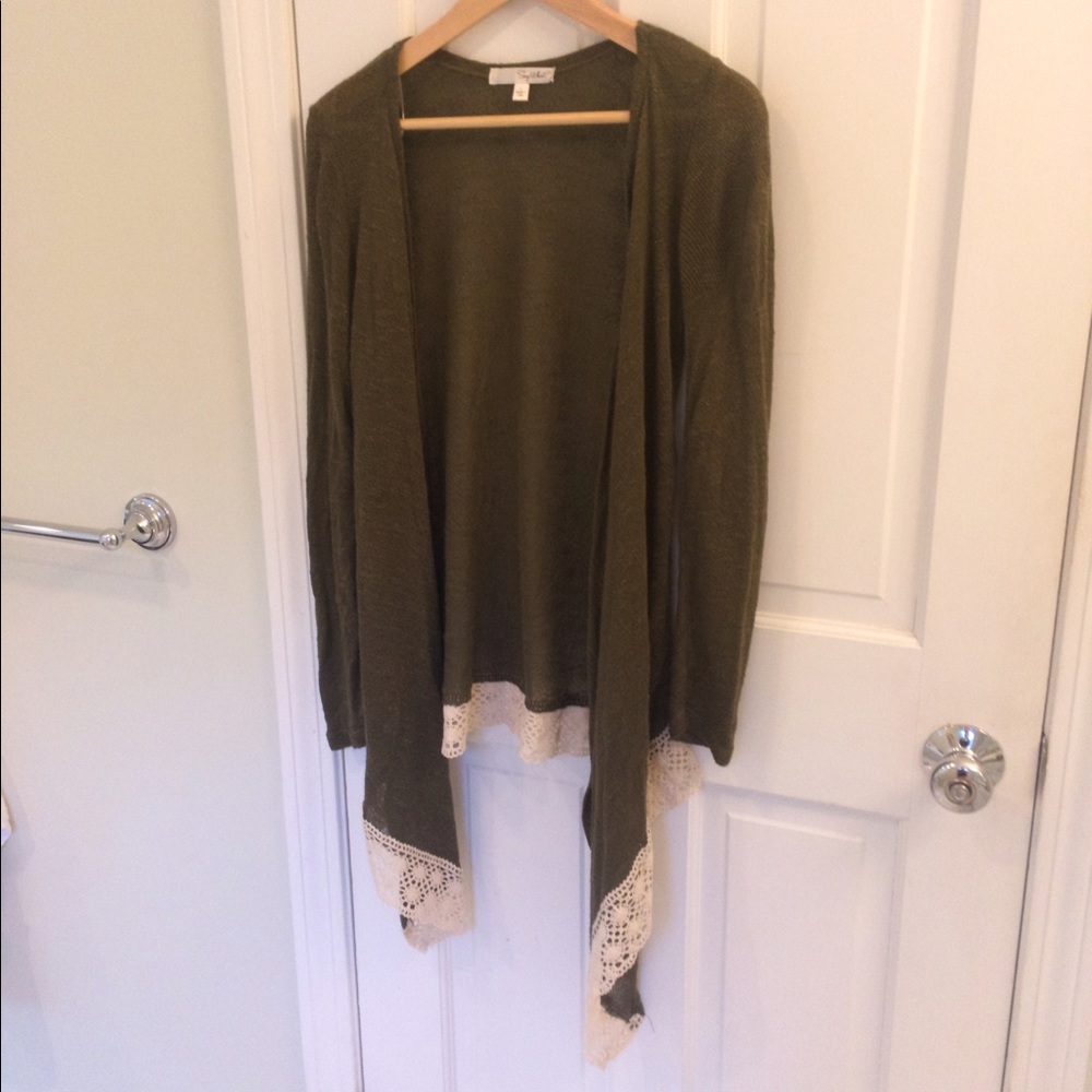 NWOT olive colored sweater