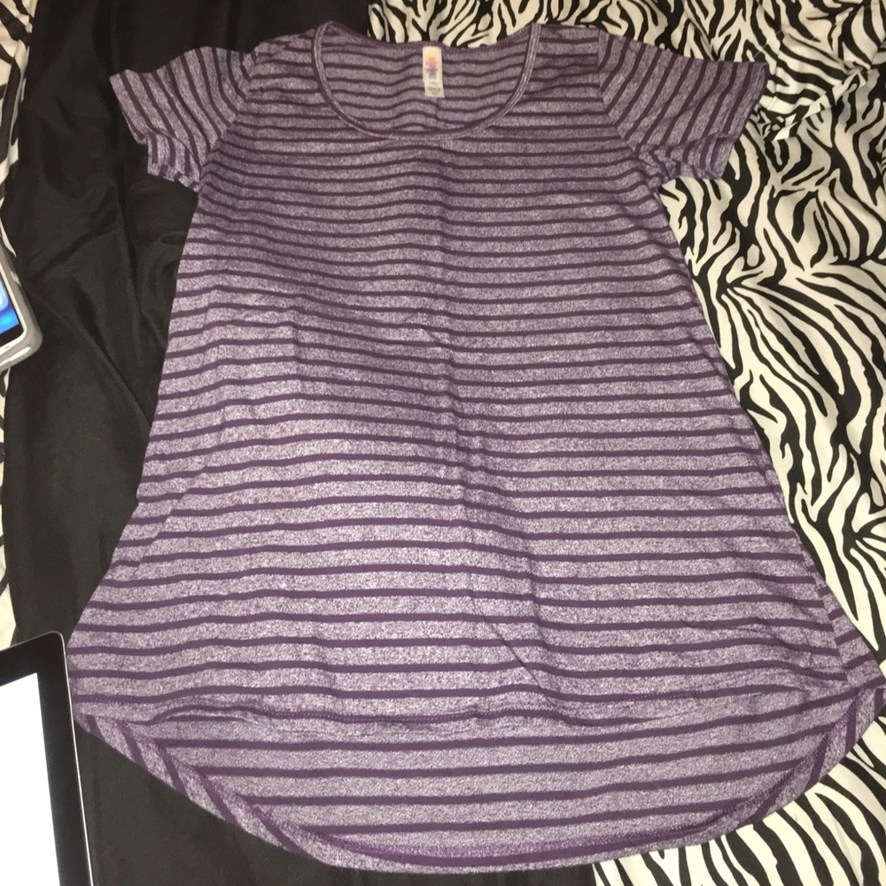 LulaRoe Classic Tee