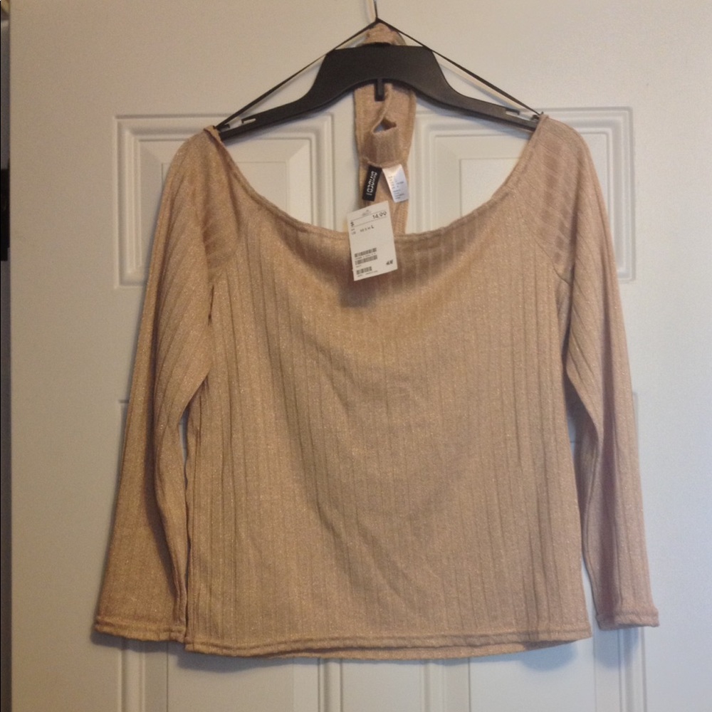 NWT Sparkly Top with Collar