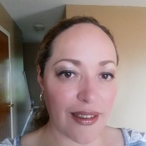 Meet your Posher, Claudia