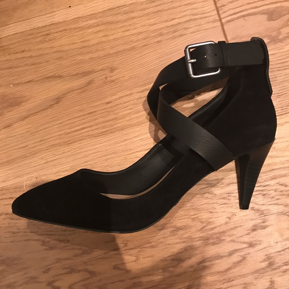 NWOT suede & leather heels 🎁BOGO CLOSET SALE🎁