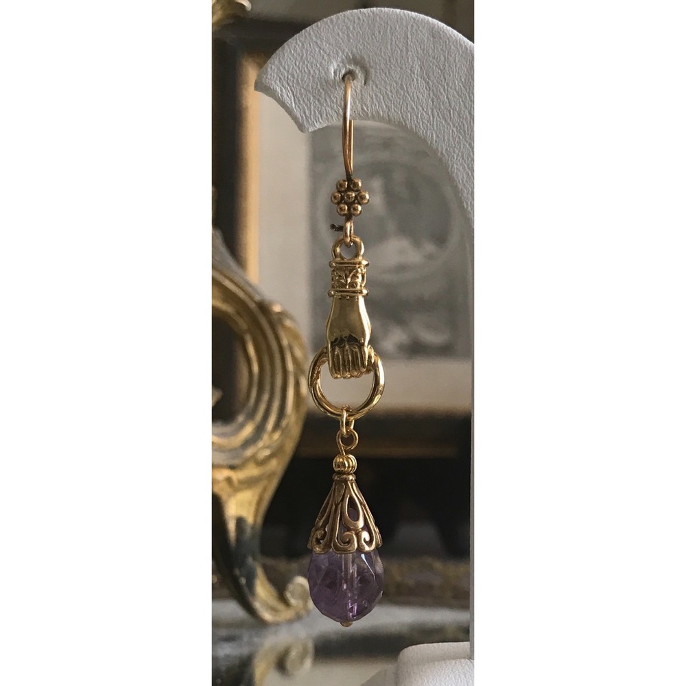 💟Vermeil Victorian Hand Earring💟