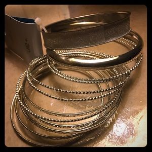Gorgeous Sterling Silver Bangle Set