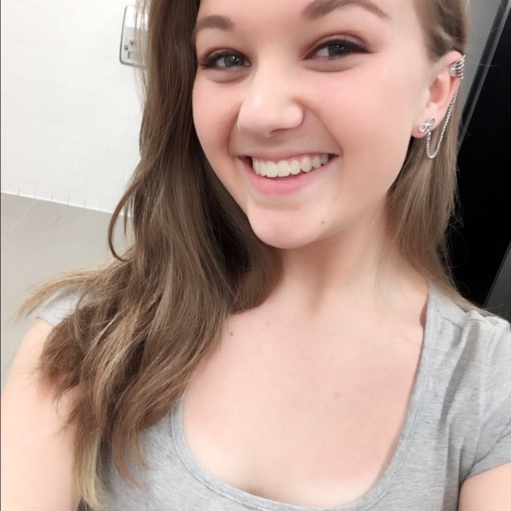 Meet your Posher, Reilly