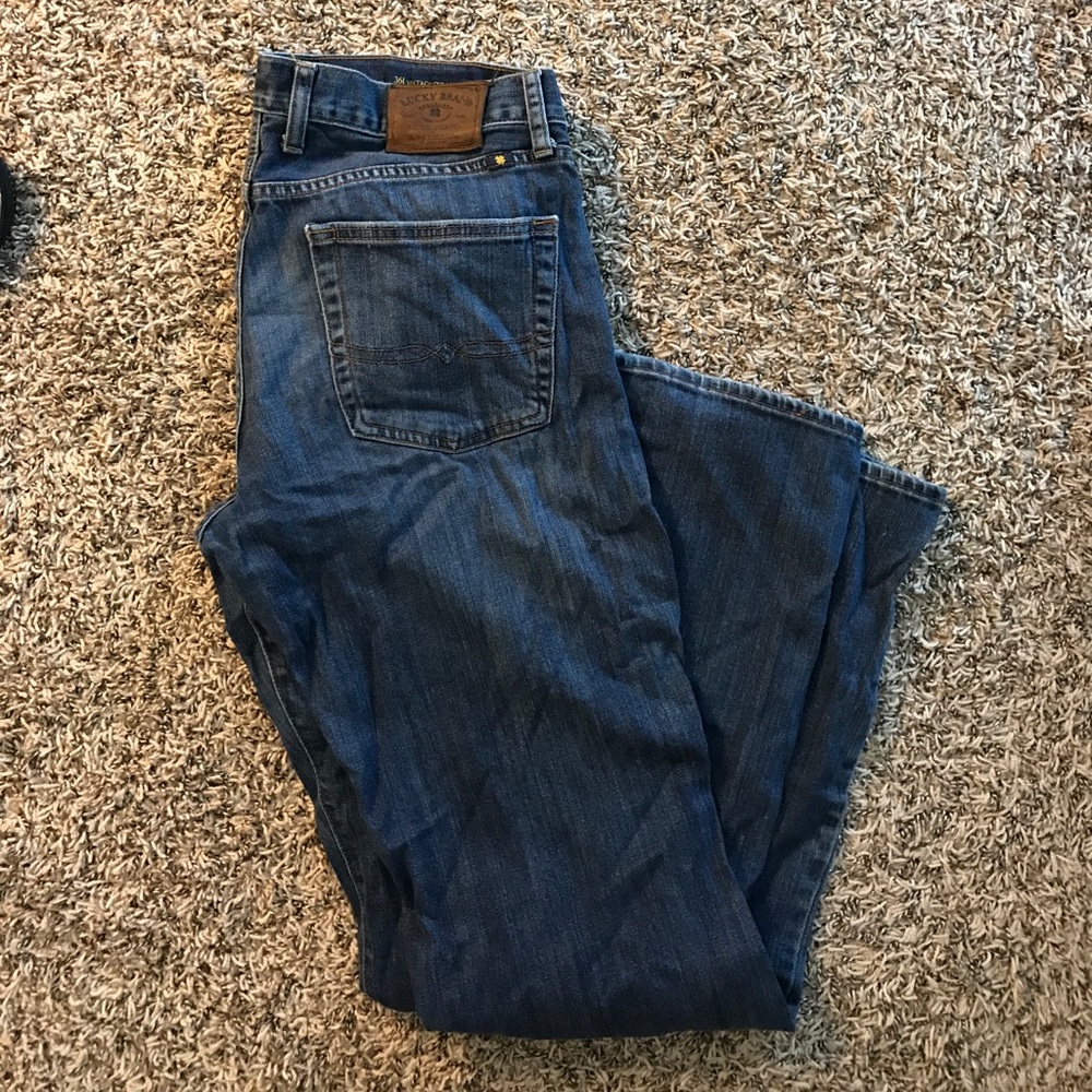 32x34 Lucky Brand Blue Jeans