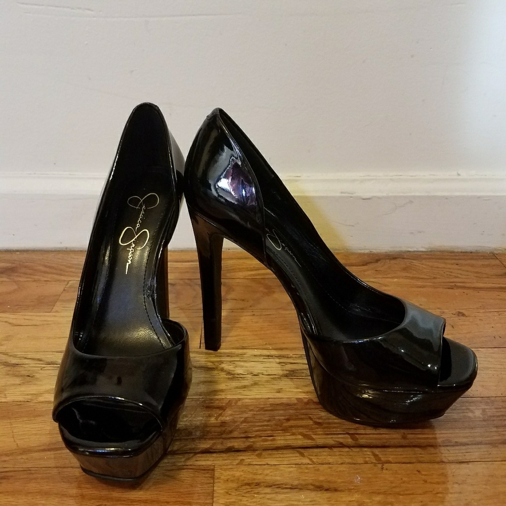 Jessica Simpson Jaselle platform pump