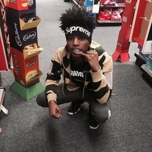 Meet your Posher, Devin