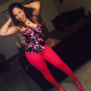 Meet your Posher, Constance