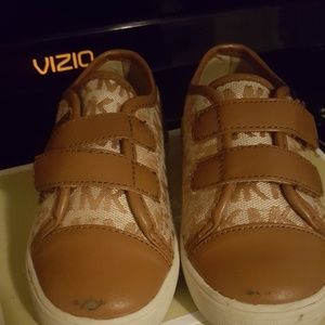 Michael kros toddler sneaker