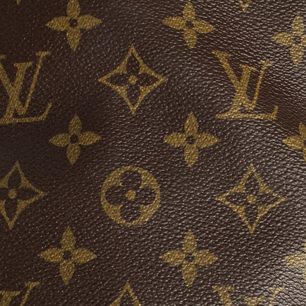 Meet your Posher, Athena