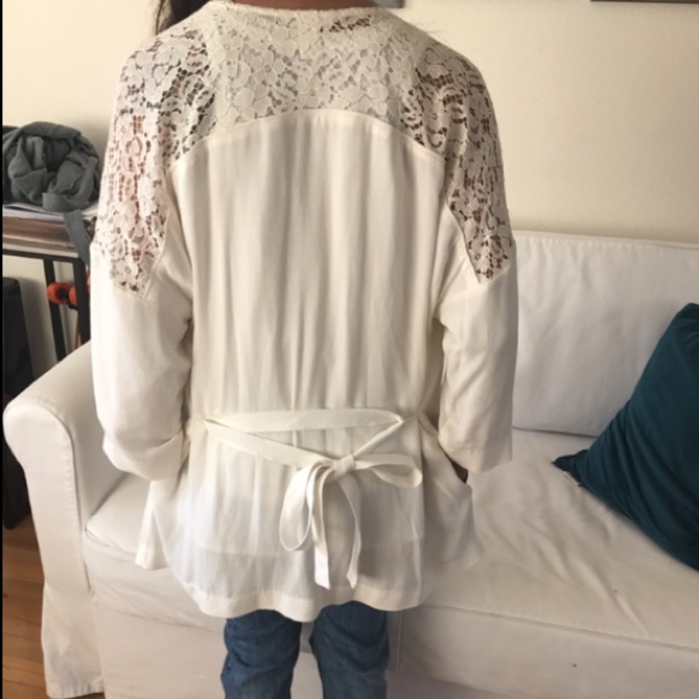 H&M Open Front- Cream - Picture 2 of 4