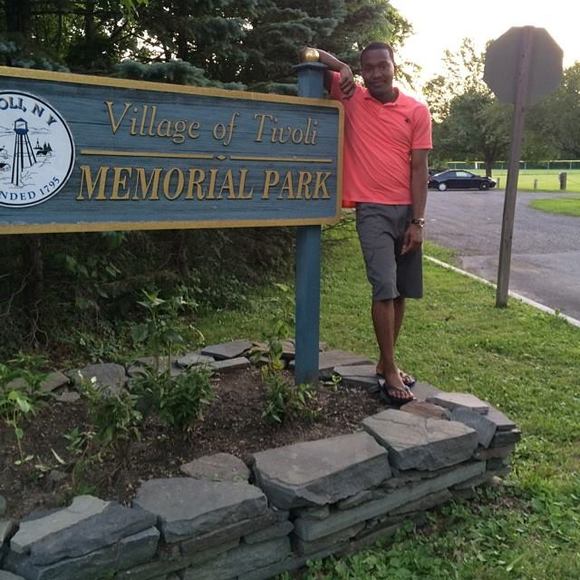 Meet your Posher, Chad - Picture 1 of 1