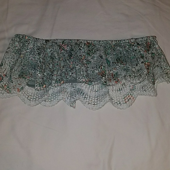 NWT VICTORIA'S SECRET VS flouncy bralette - Picture 2 of 6