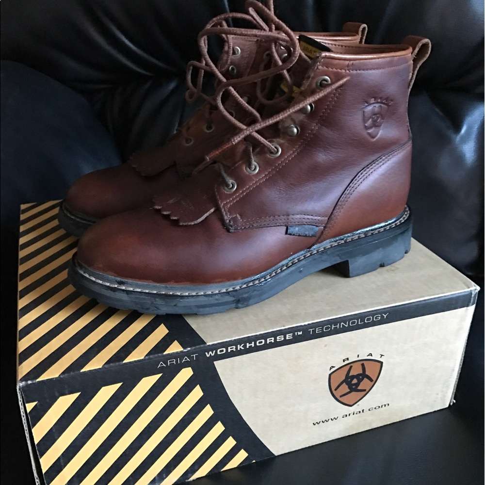 Ariat work boots! Worn once!