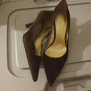 Brown suede kitty heels