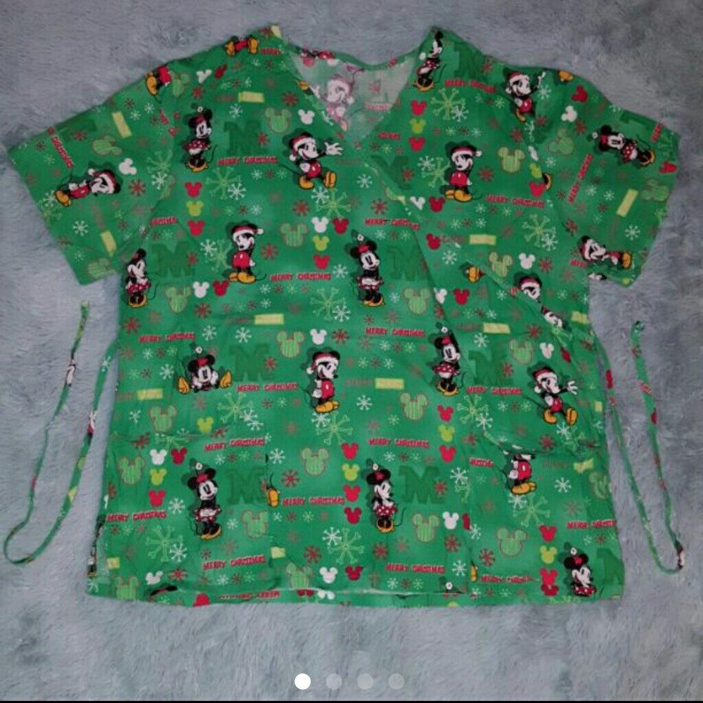 MICKEY MOUSE CHRISTMAS MEDICAL SCRUB TOP