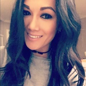 Meet your Posher, Myra