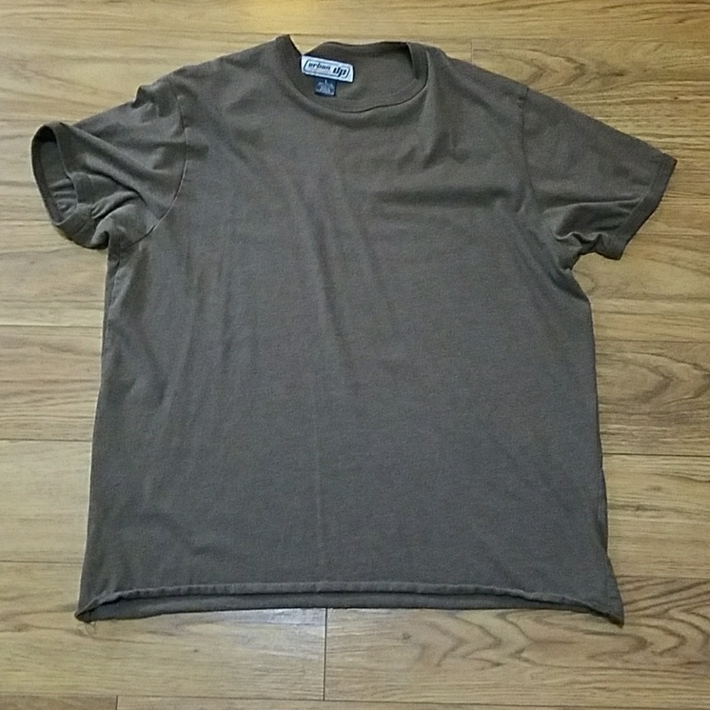 Mens t shirt