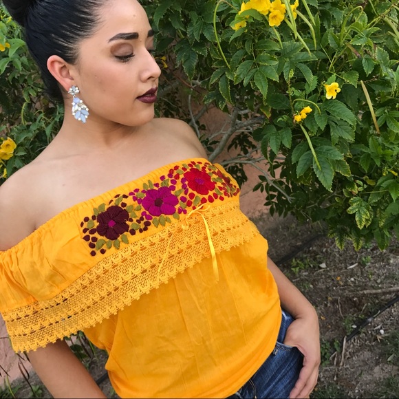 Lace & Ribbon Off-Shoulder Blouse Top Gauzy Coral - Picture 5 of 8