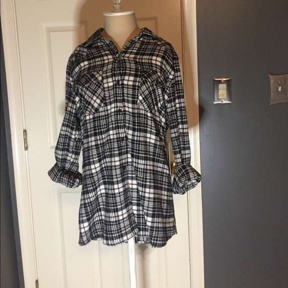 flannel button down - Picture 1 of 1