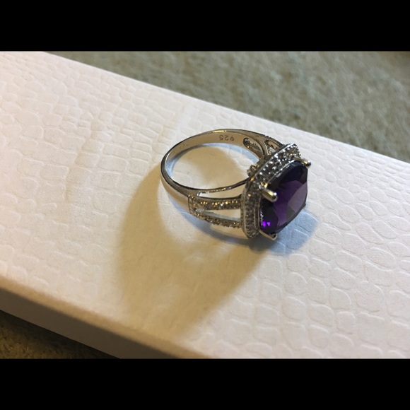 .925 Sterling Silver Ring. - Picture 4 of 4