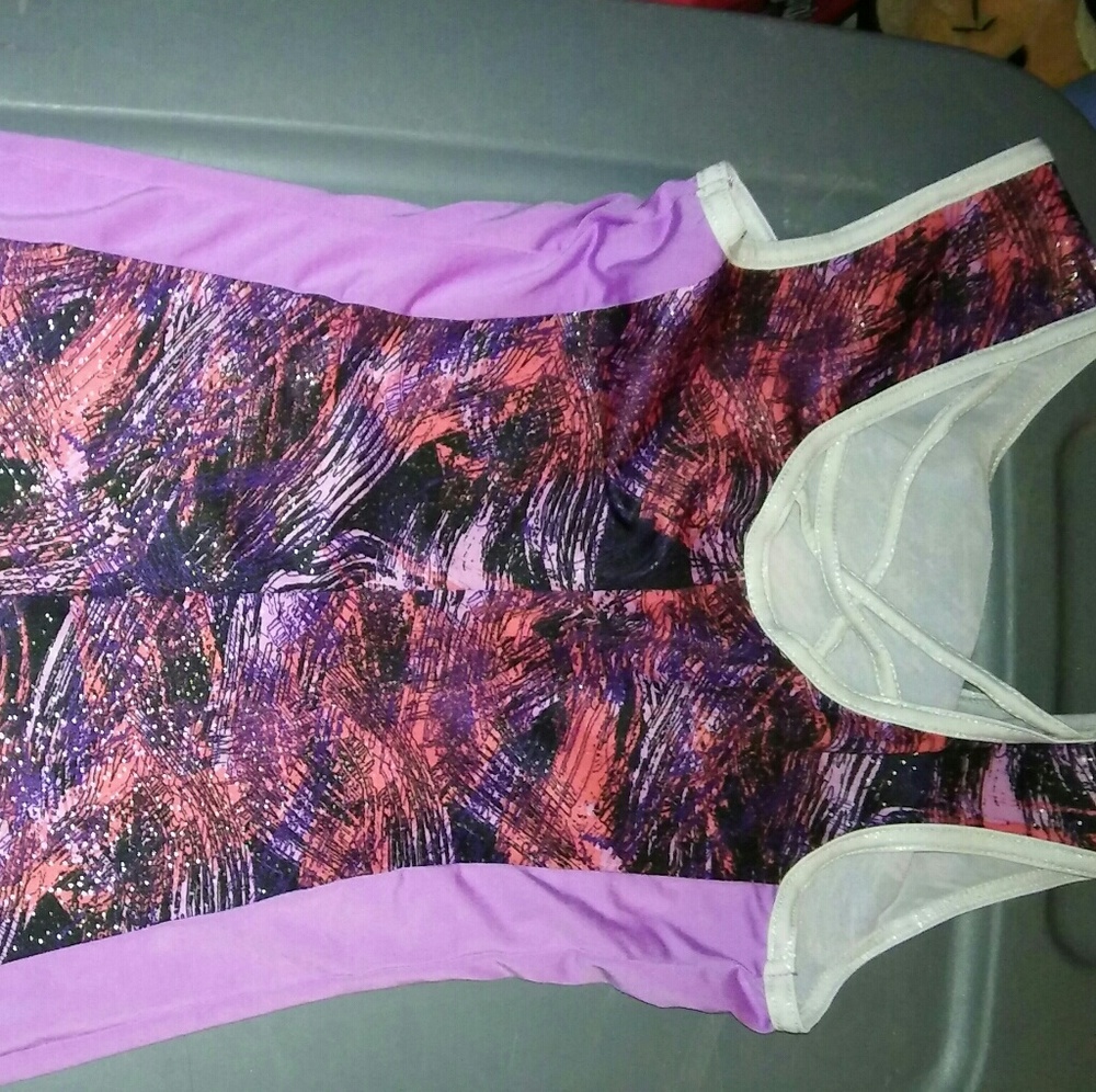 2 DANCING OUTFITS - Picture 3 of 5