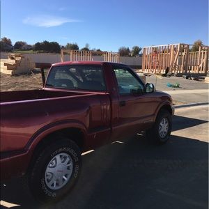 Meet your Posher, Luis