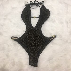 Very Sexy Black Trikini