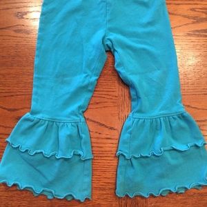 2T Girl Ruffled Pants in a light Minty Blue