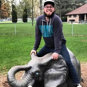 Meet your Posher, Daniel