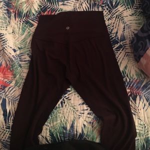 Lulu lemons high waisted yoga pants