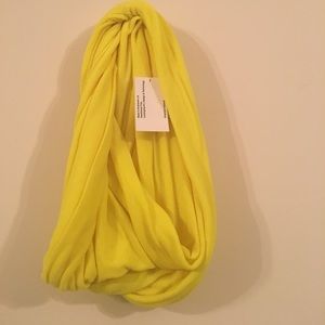 NEVER WORN: American Apparel Infiniti Scarf
