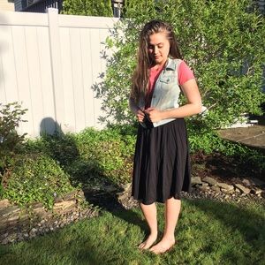 ***DONATED*** Black Old Navy Skirt