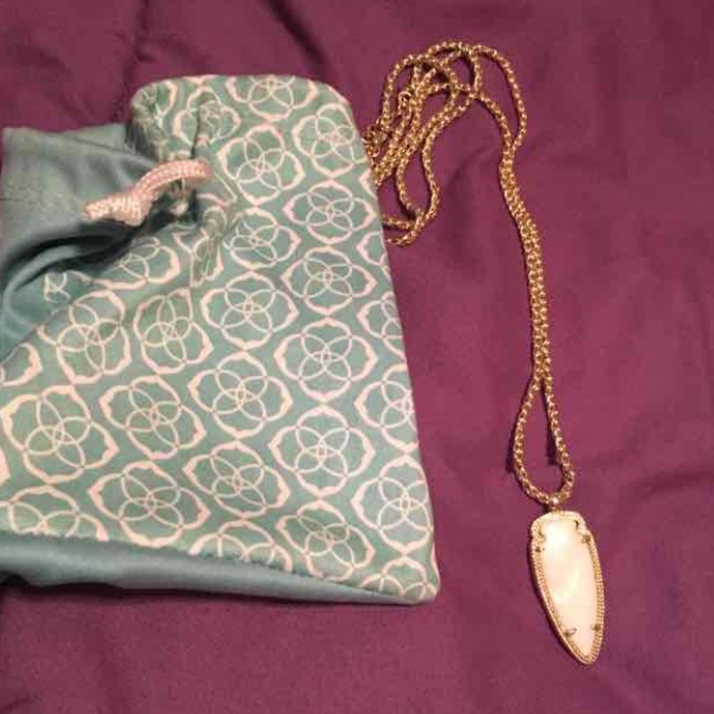 Kendra Scott skylar necklace