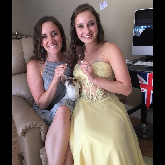 Hey guys, I'm Mary!🍀🙋🏽🌸 - Picture 4 of 4