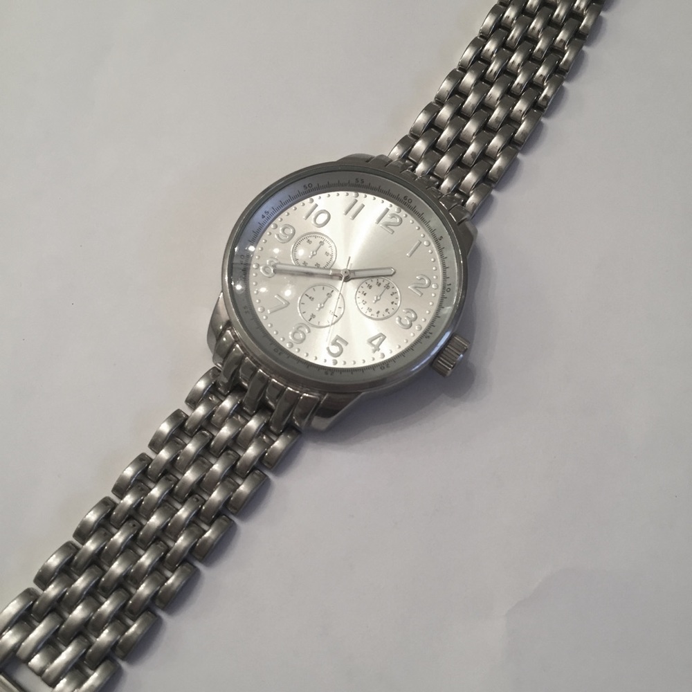 Merona Watch. Silver