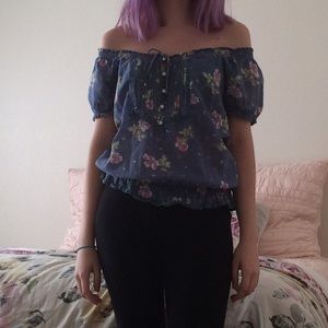 Hollister off the shoulder Floral top