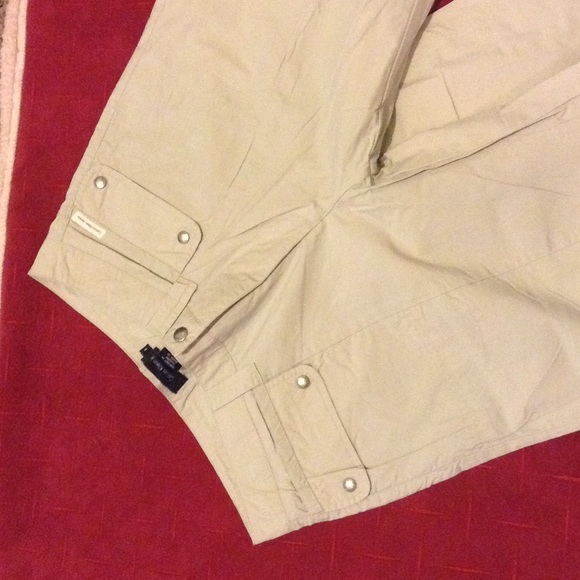 Calvin Klein - Picture 2 of 3