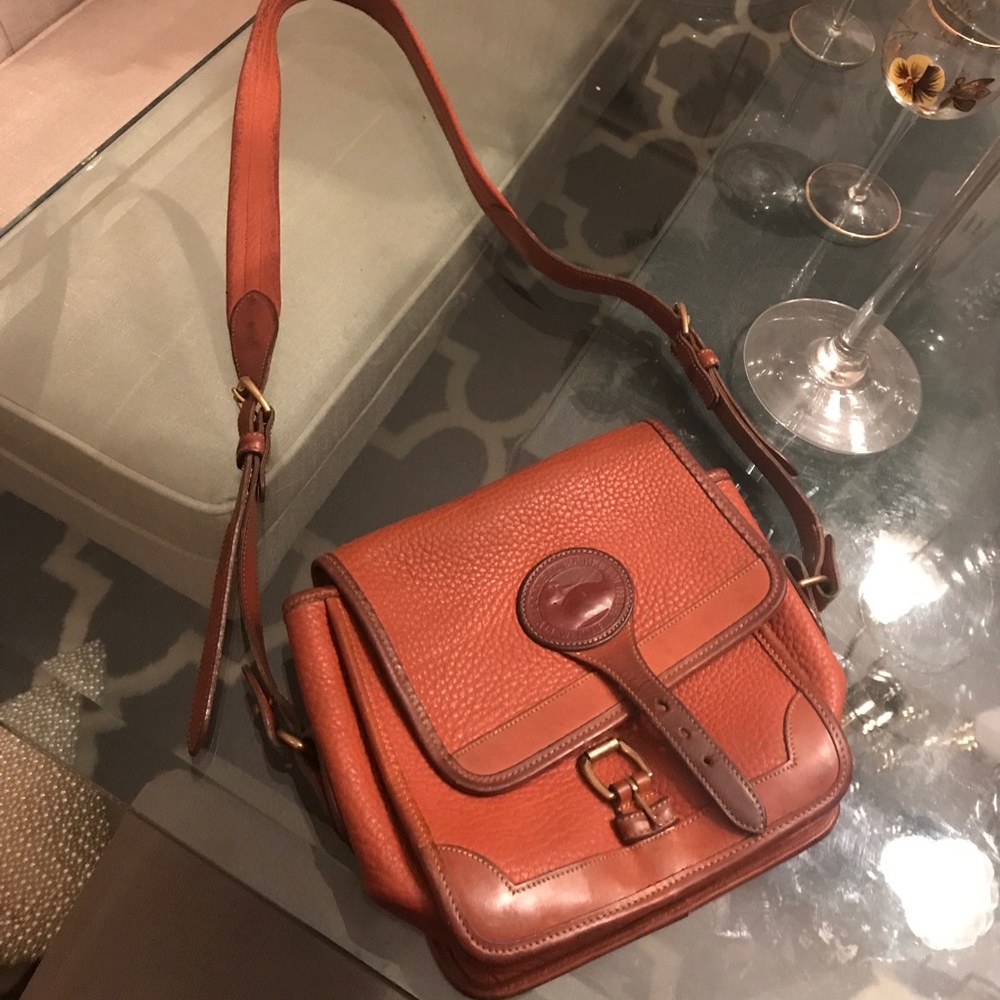Authentic vintage Dooney & Bourke cross body