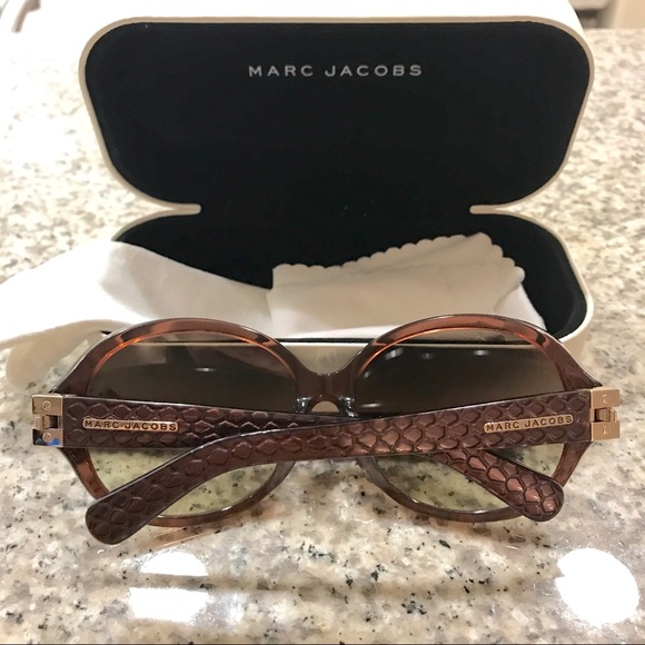 Marc Jacobs Quilted Sunglasses - Picture 1 of 4