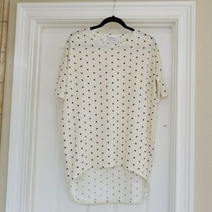 NWOT LuLaRoe Polka Dot Irma Tunic