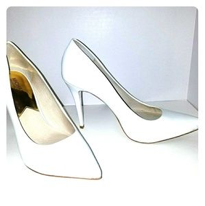 Michael Kors pumps
